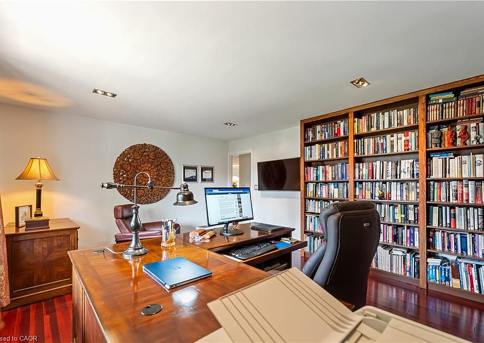 493 Ridge Road East property view 5